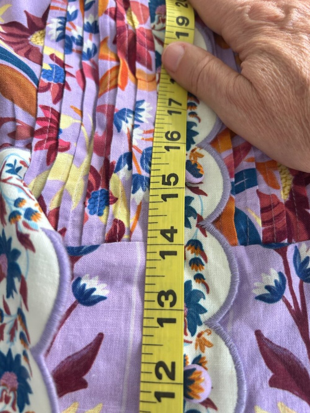 Farm Rio Flower/Floral Tiles Lilac Scalloped Linen Romper Size Medium NWT - Picture 15 of 16